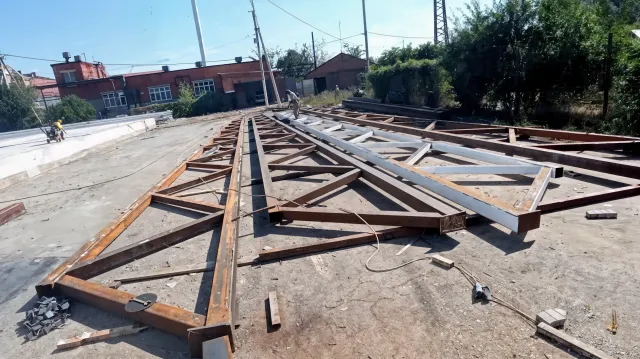 В какой программе можно рассчитать проектирование ферм под снеговую нагрузку